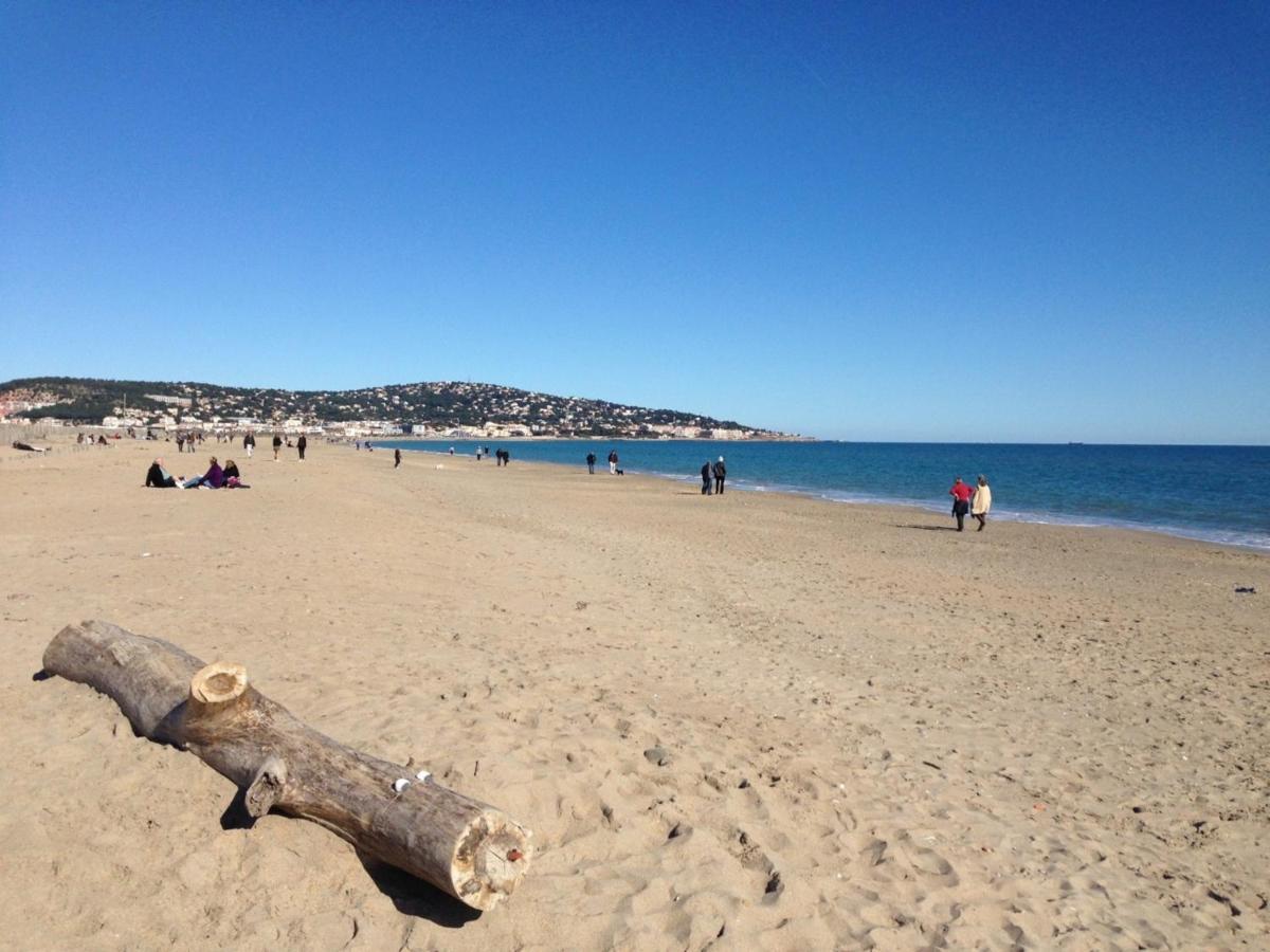 3P Climatise Avec Parking, Piscine, Proche Plage Et Commerces A Sete - Fr-1-338-497 Bagian luar foto