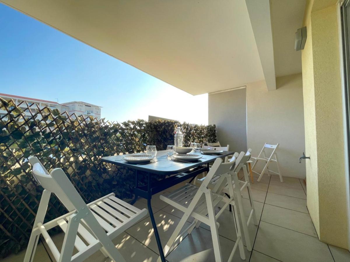3P Climatise Avec Parking, Piscine, Proche Plage Et Commerces A Sete - Fr-1-338-497 Bagian luar foto
